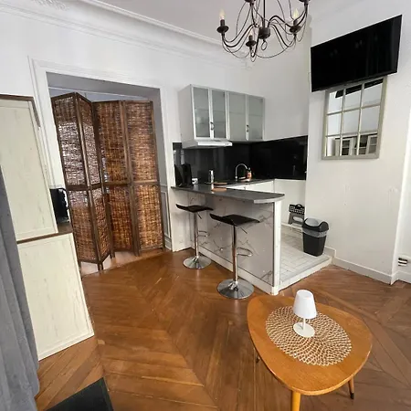 Apartamento Fbleau Centre Terrasse Calme 1min Parc Château
